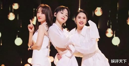 《乘风破浪的姐姐》五公：那英最佳VOCAL，吉克隽逸最佳舞担