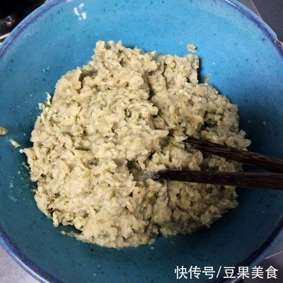 有奶香味的豆沙包走起，简单又好吃，吃货来收藏哦