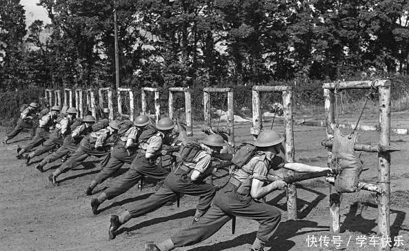 冷兵器|哪国最能拼刺刀不是中国也不是日本,这国率先将刺刀用到战场上