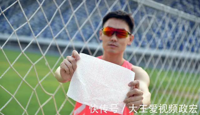 盐丸|跑步必带的3个“小物件”看似平平无奇,实则作用很大