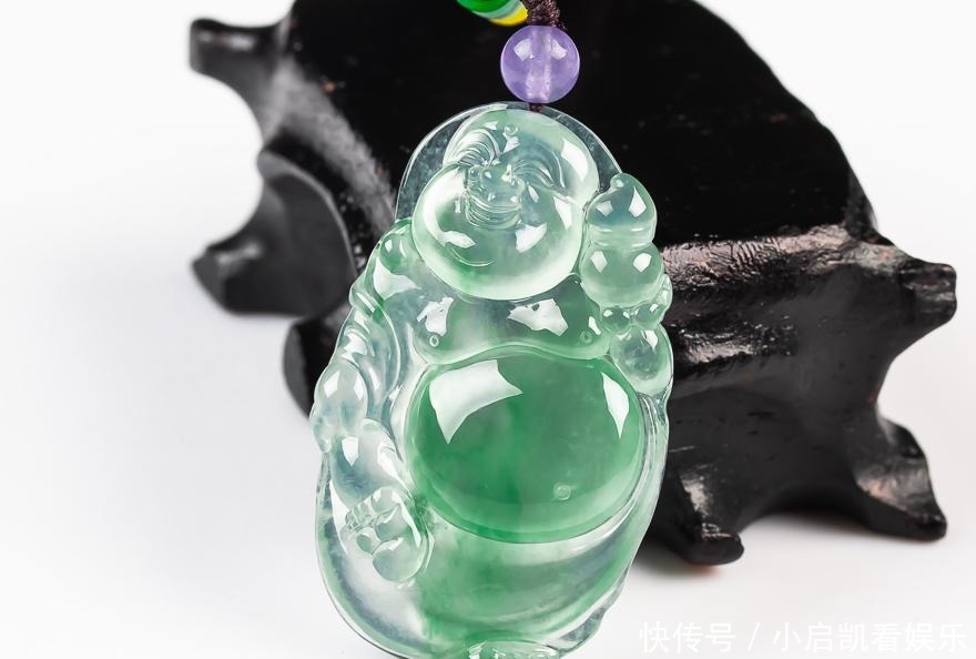 【哈轩翡翠】关于翡翠弥勒佛,你不知道的那些小知识!