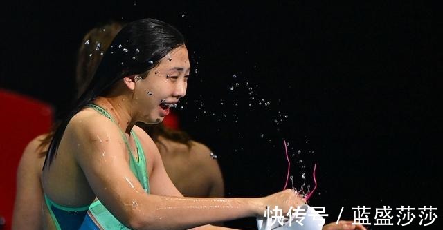 女运动员|中国人,短池游泳世锦赛最佳女运动员,历史上首!