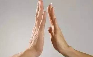 手心|拍手养生法拍手震动阳气,老中医教你5个拍手养生的方法