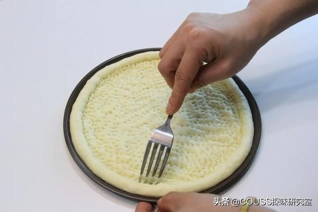 三餐四季 | 自制田园披萨，酥脆可口还拉丝，手把手教会你