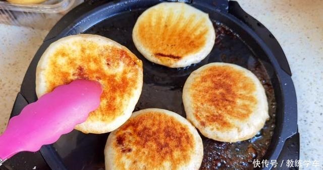 入冬后,白菜萝卜靠边站,冬天最该吃这菜,营养极高,做馅饼最香