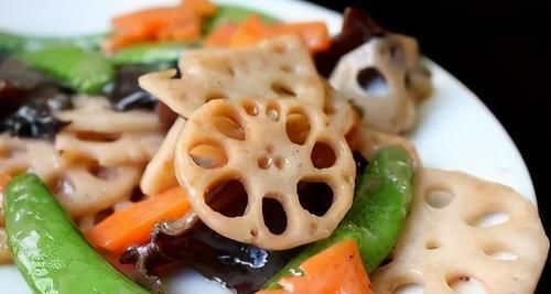  排出|冬季来了，推荐常吃3种食物，排出体内毒素，减少皱纹，早吃早好