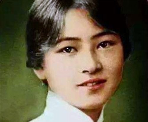 林徽因是才女也是建筑师,她绘画功底有多强?看3张手绘你便知晓