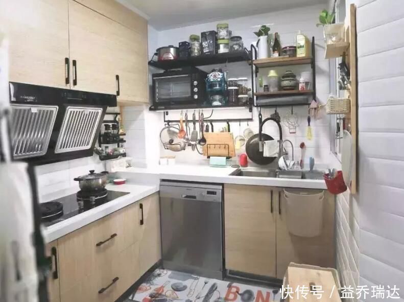 厨房|婆婆坚持做高低台厨房,家人都觉得她傻!用了半年发觉是我们蠢!