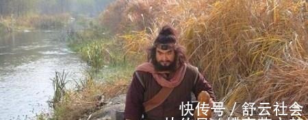 武艺！水浒里七十二地煞中，这五人武艺超群不输天罡，一人曾让李逵吃瘪！