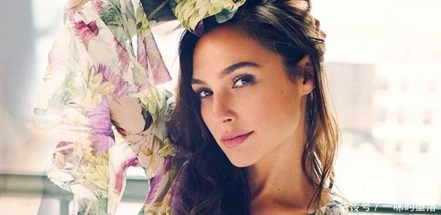 公主|海贼王:外国海迷为真人版女帝选角,性感公主还是霸气女王?难选