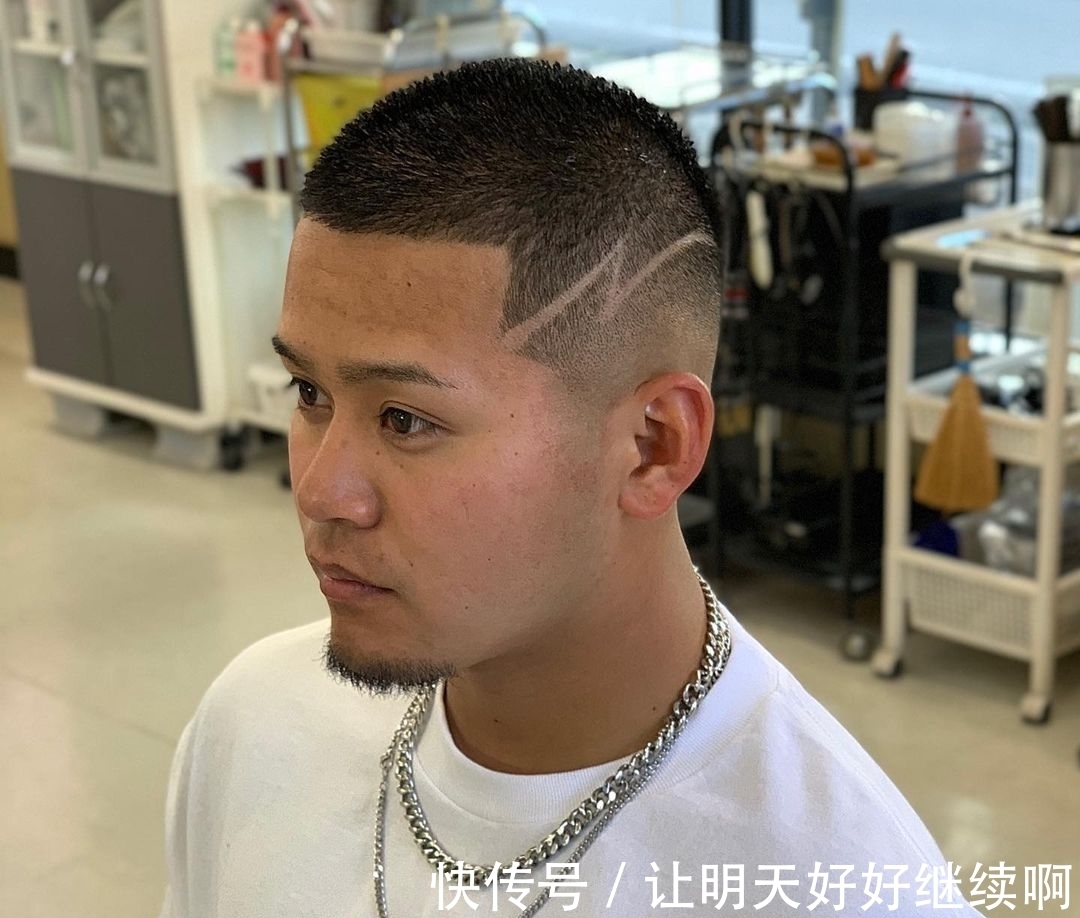 头顶|男发想帅别乱剪,有这20多款就够了,精神时尚很有型