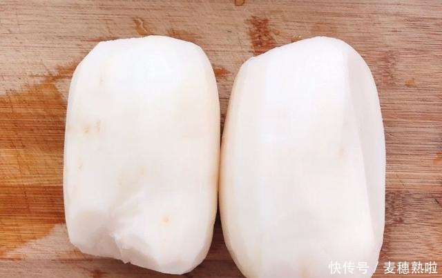 医生不会告诉你,失眠最怕这道汤,三天两头炖一锅,一觉睡到天亮