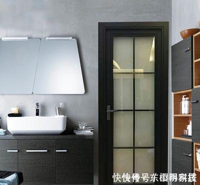 卫生间|卫生间万万不要装平开门,装这种代替更漂亮实用,后悔如今才发现