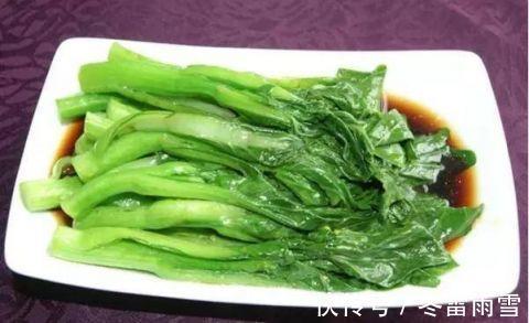 家人|这4种隔夜菜万万不要吃了, 赶紧告诉家人, 你知道是什么吗