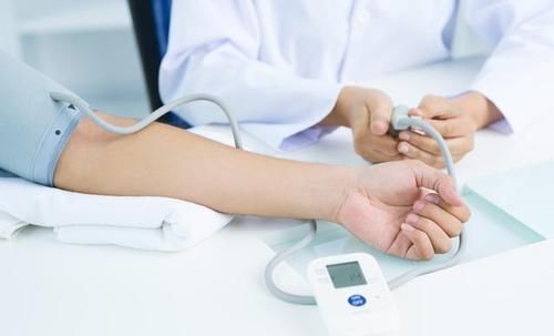 高血压是什么原因引起的?老中医为您讲解,高血压日常注意事项