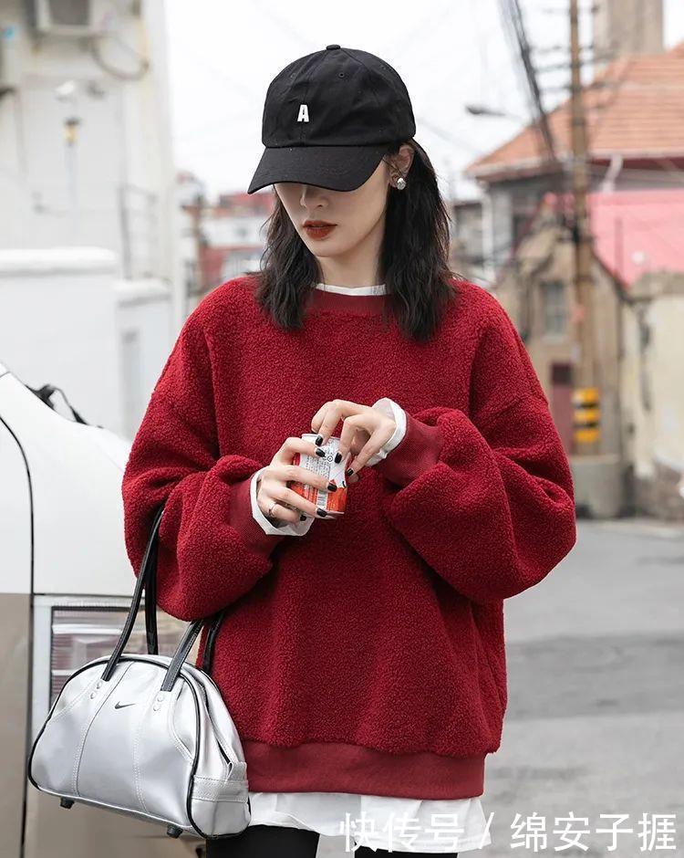 冬季卫衣穿搭，时尚又保暖！