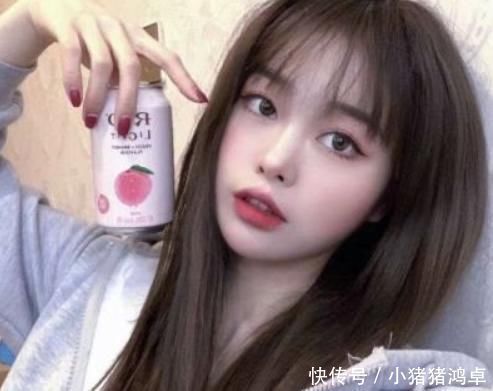 唇部|嘴唇会越变越丑的几个坏习惯,拉低颜值还显嘴大,说的是你吗