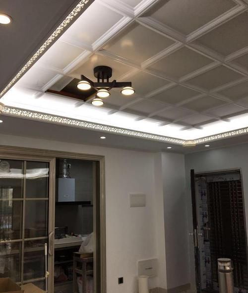 客厅|老公非要全屋集成吊顶，被人嘲笑成卫生间，完工后发现漂亮极了