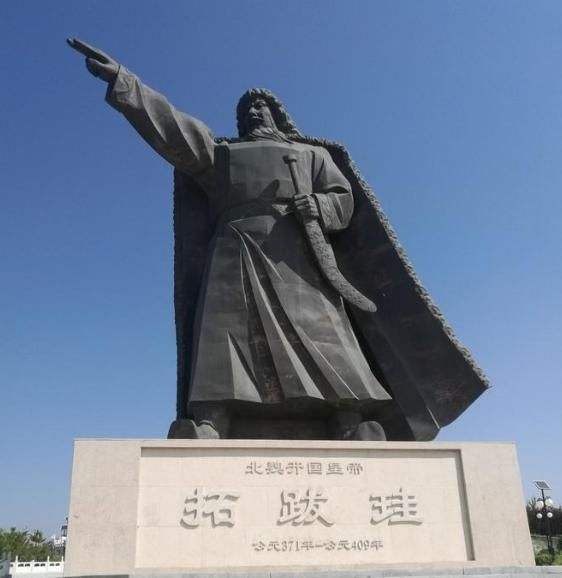 潘嫔&史学家:她才是中国第一位女皇帝,一直女扮男装,把臣民都欺骗了