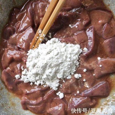 做了猪肝豆腐汤挑剔的老公竟然吃了3大碗