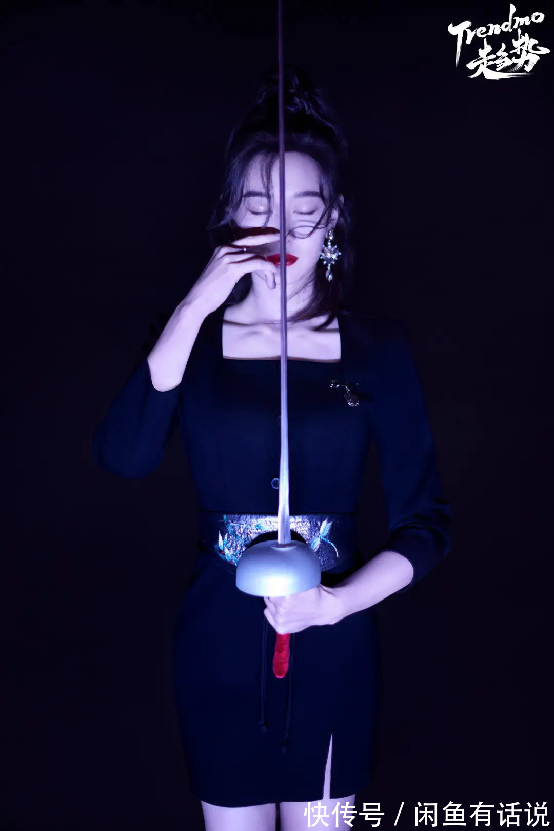 风范儿|金牌剑客孙一文拍时尚大片,又美又飒有了女侠风采,气质不输明星