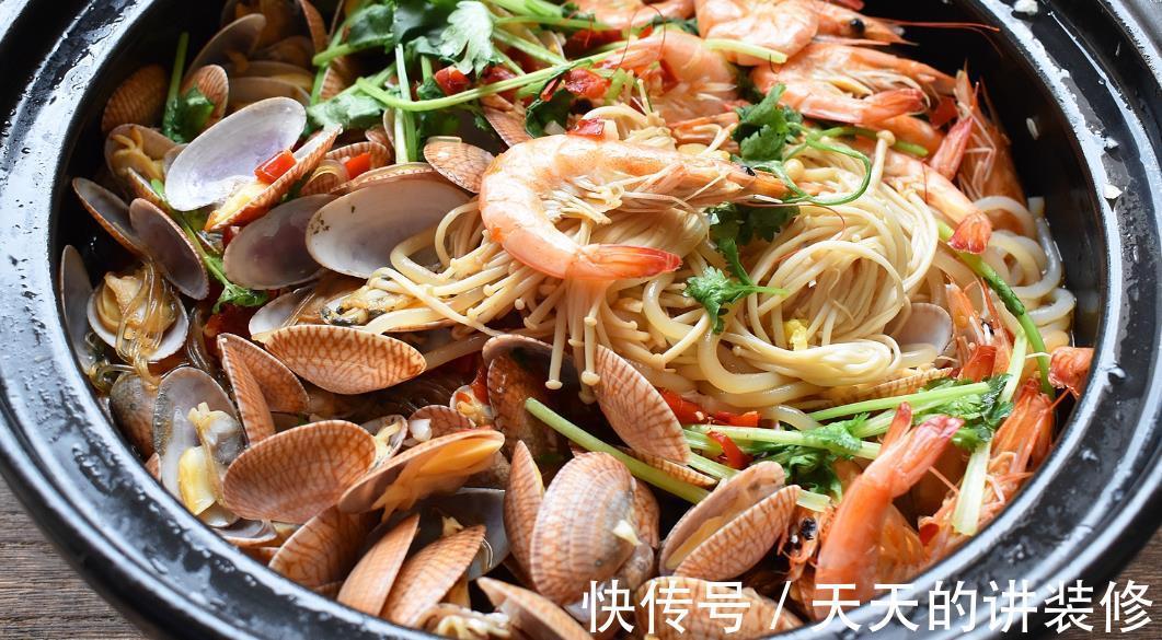 秋天|晚餐只做了一锅，简单快捷便宜又鲜美，连米饭都省了，秋天别放过