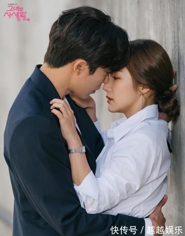 apple 职场女生戴什么手表?盘点五位时尚女魔头珍藏表款,劳力士是首选