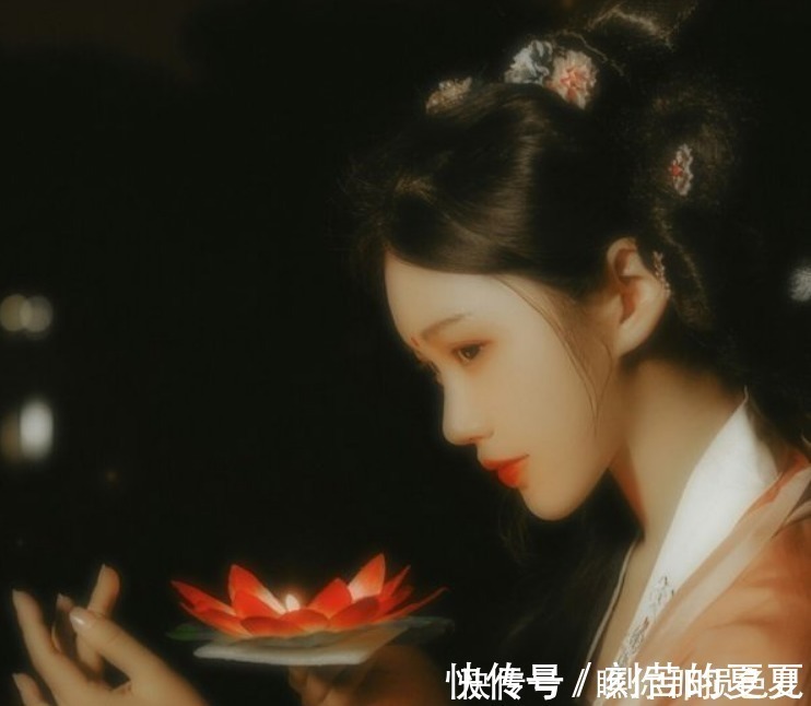 料青山&历史上最好听的三个名字,没点文化取不出来,网友:美到让人心醉