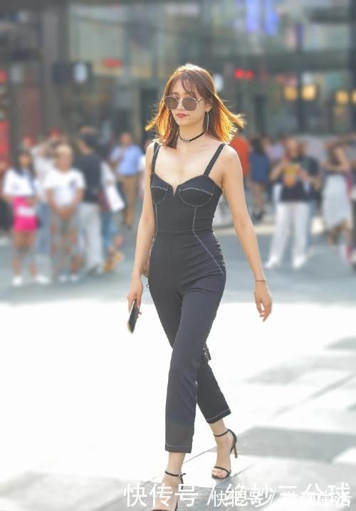 高跟鞋|美女把“连体裤”穿火了,学她这样穿时尚高级又大气,气质太美了