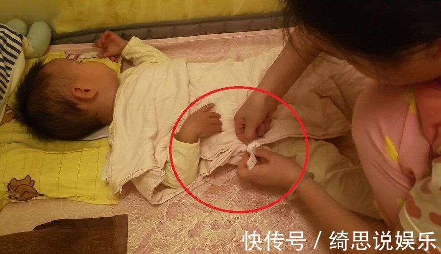 丽丽|孩子睡觉爱踢被子就是因为怕热错!你不知道孩子有多难受