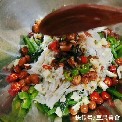 青线椒|新手增强自信心的凉拌菠菜！上桌秒光盘