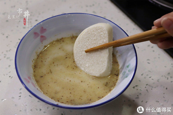 小吃来了 篇二十六:炸馒头片,别下锅就炸,不酥脆,教你正确做法,金黄酥香,不回软