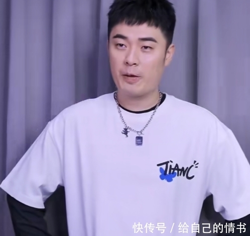 网友:陈赫火锅店又出事?顾客自曝吃出塑料,这事是真的吗?