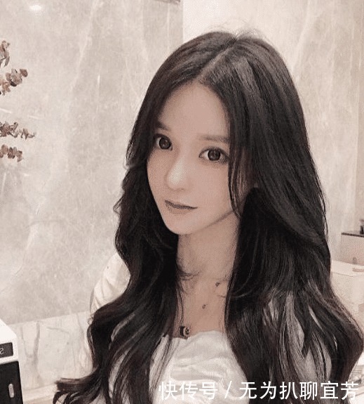  本书|击败《圣墟》，力压《蛊真人》，这本书突然被热捧，评分9