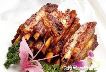 杂蔬丸子|美食推荐:蒜蓉排骨、五香豆腐丝拌海肠、杂蔬丸子制作方法