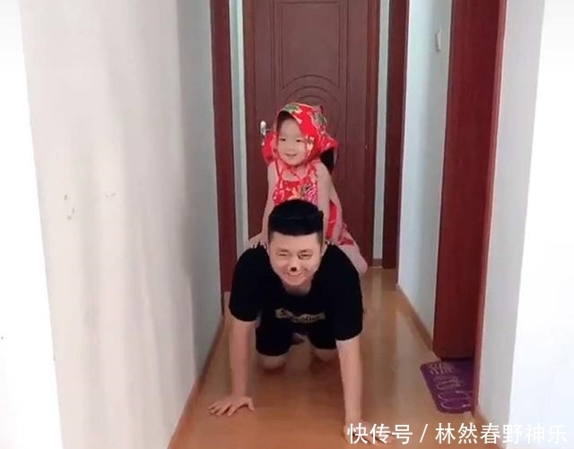 一口气|爸爸想要女儿,妈妈一口气生了仨,“水深火热”中的爸爸只想退货