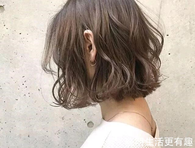 刘海 时尚女性短发发型有哪些！