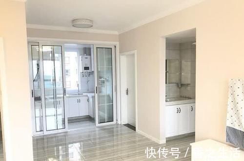 柜子|新房装修没做吊顶,改做了很多柜子却被亲戚点赞,忍不住先晒晒