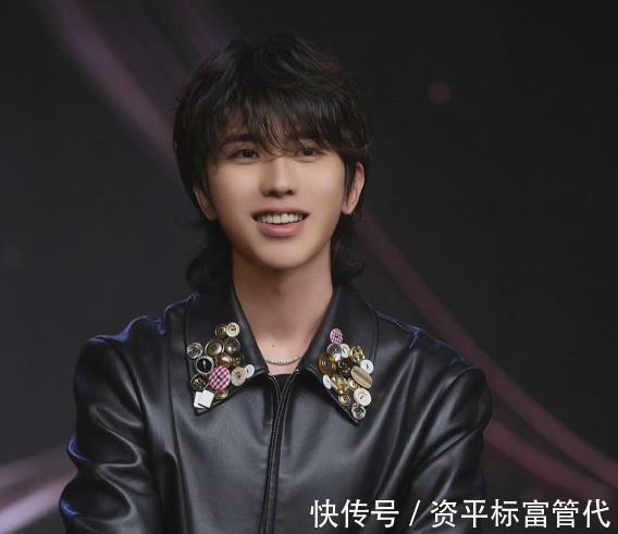 《奔跑吧》官宣主海报,两位新人加盟,李晨站的是C位