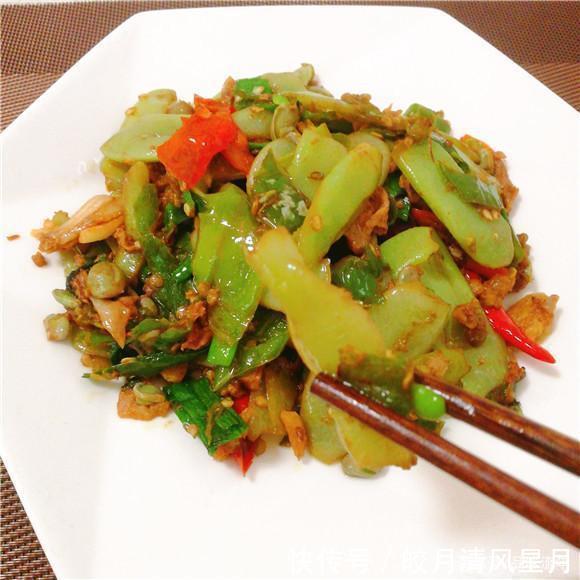 酒友|这蔬菜是酒友们的最爱,既是美味的下酒菜又是营养的解酒菜!