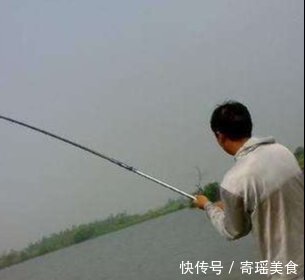 铅坠|野钓挂底怎么办?4个小窍门让你轻松应对,很实用