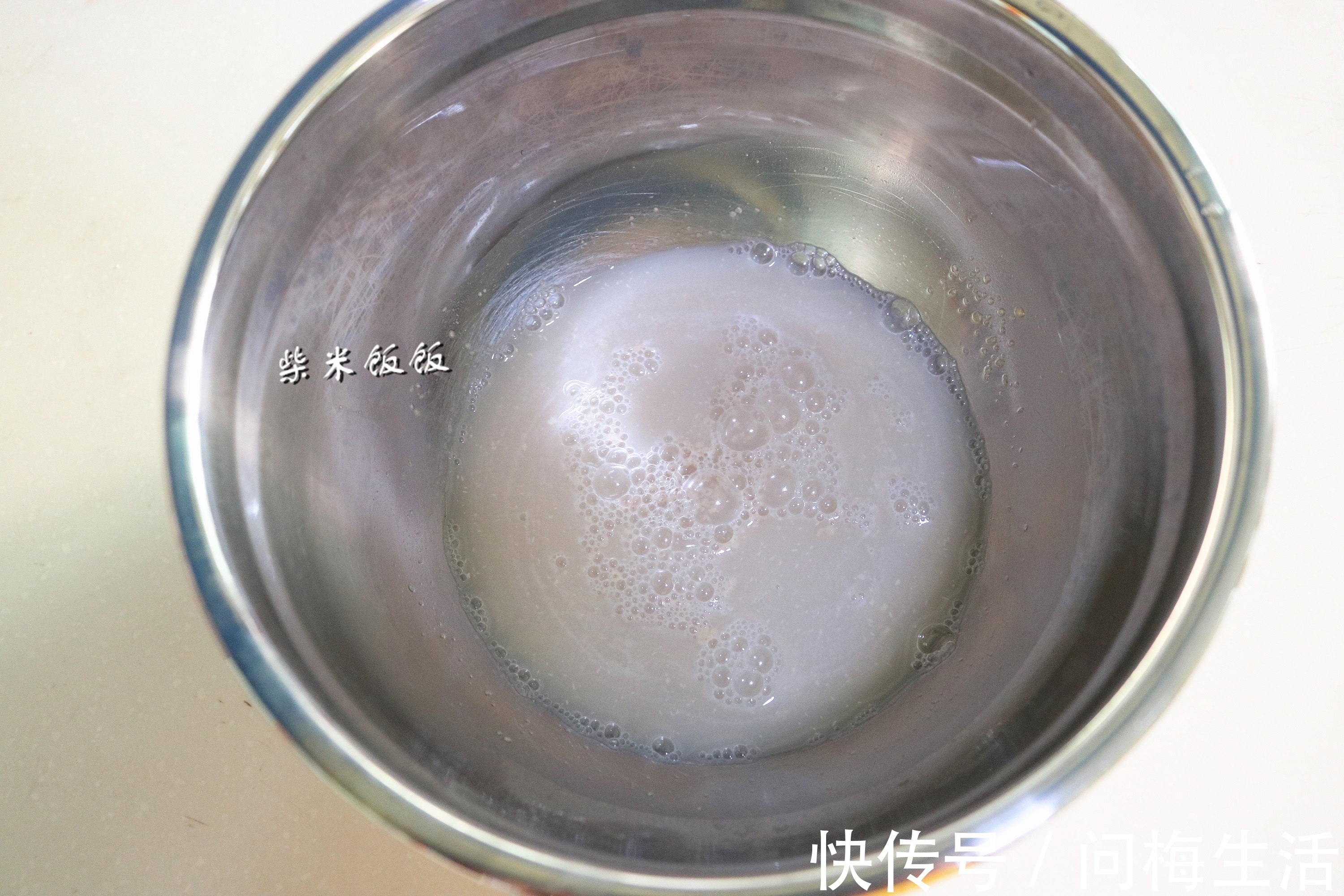 蒸锅|山东戗面馒头,家常做法,香软又筋道!没有菜,白嘴也能吃2个