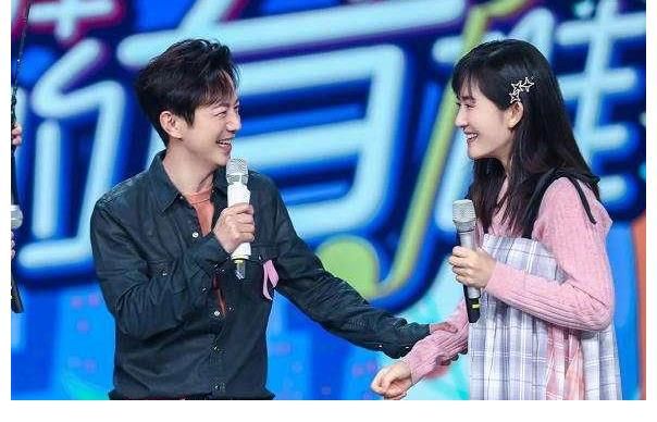 谢娜与何炅官宣！告别《快本》后并没有跳槽，新节目很快见面