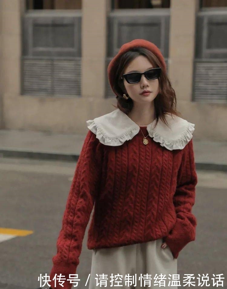 2021年第一套绝美气质穿搭:丝绒裙+毛衣!!!