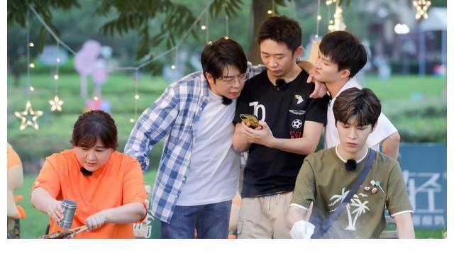 青环3|《青环3》招商会引热议，3大嘉宾精准踩雷2位，龚俊“瑟瑟发抖”