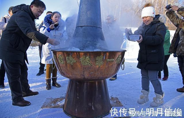 棍儿|中国最冷村子，零下58度，住地窨子，户外上厕所要带小棍儿