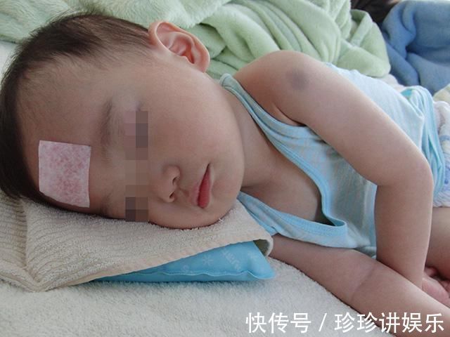 皮皮|孩子积食,身体会发出五个信号,中招的父母快停手,别再喂娃多吃