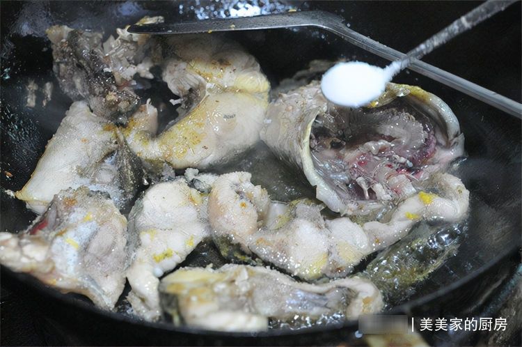 淡水鱼中的“极品”，没有一根小刺，价格不贵，多给孩子吃！