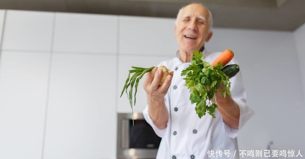 营养不良导致体重低下的老年人，这样“补”，营养充足，更健康