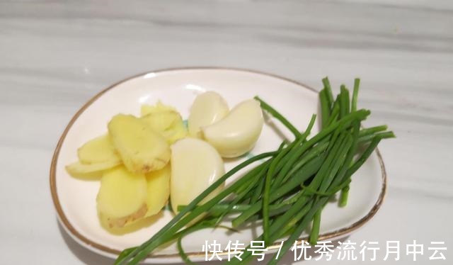 夏天我家常做这汤喝，味道鲜美易吸收，比鸡汤更好喝，贵也要舍得！